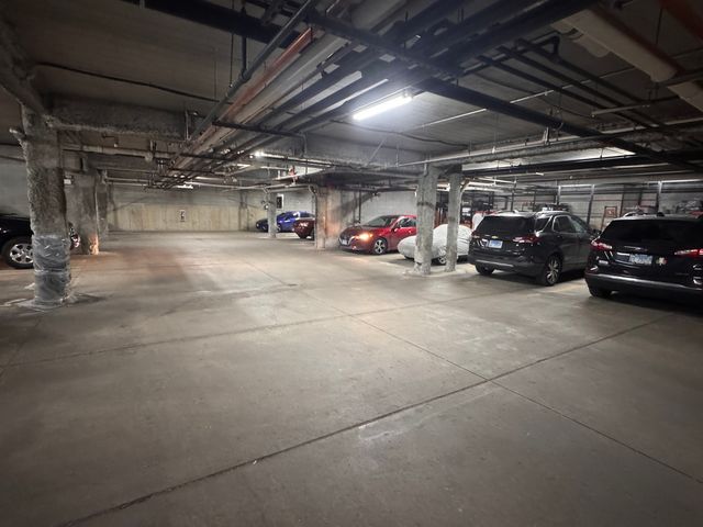 3135 Town Square Drive 104, Rolling Meadows, IL 60008