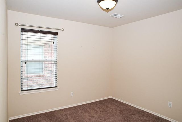 1225 SW 158th Street, Oklahoma City, OK 73170