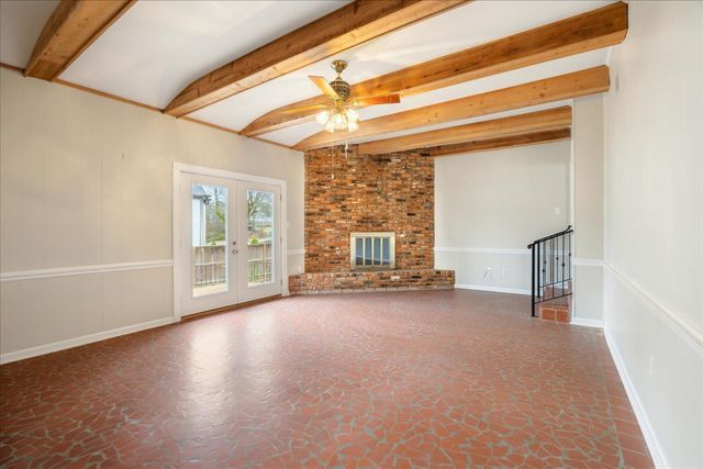 5676 WALNUT GROVE PL, Memphis, TN 38120