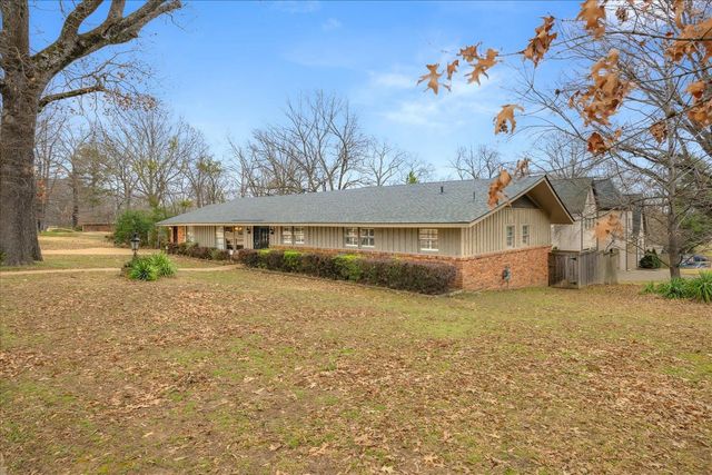 5676 WALNUT GROVE PL, Memphis, TN 38120