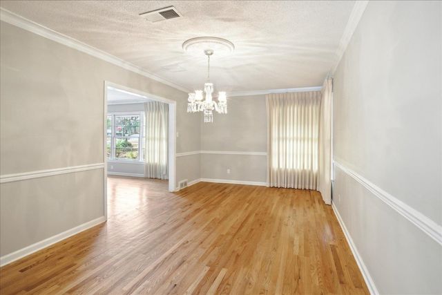 5676 WALNUT GROVE PL, Memphis, TN 38120