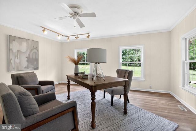 6 AQUA TER, Pennington, NJ 08534