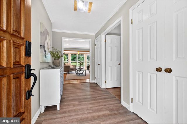 6 AQUA TER, Pennington, NJ 08534