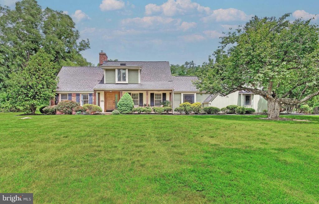 6 AQUA TER, Pennington, NJ 08534