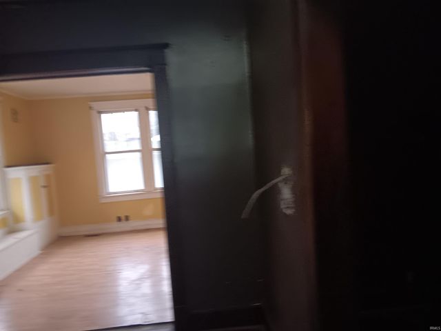 1018 E Mulberry Street, Evansville, IN 47714