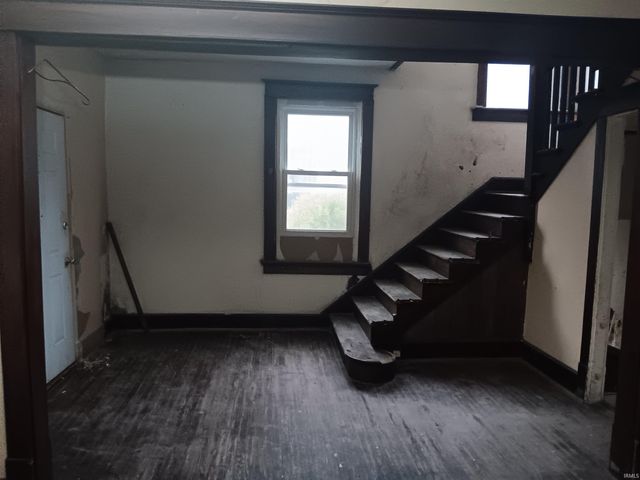 1018 E Mulberry Street, Evansville, IN 47714