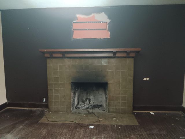 1018 E Mulberry Street, Evansville, IN 47714