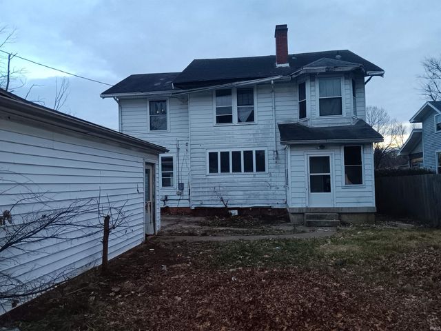 1018 E Mulberry Street, Evansville, IN 47714