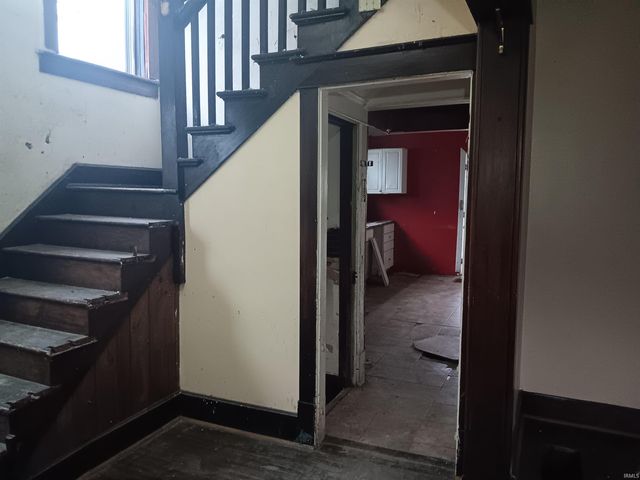 1018 E Mulberry Street, Evansville, IN 47714