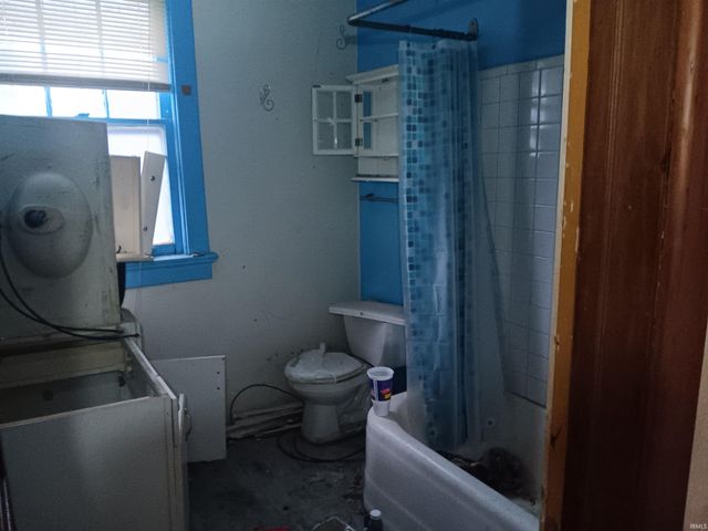 1018 E Mulberry Street, Evansville, IN 47714