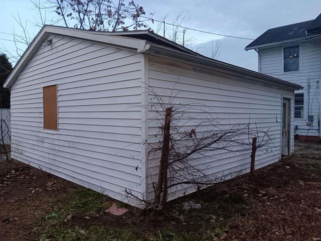 1018 E Mulberry Street, Evansville, IN 47714