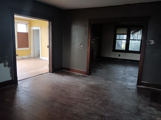 1018 E Mulberry Street, Evansville, IN 47714