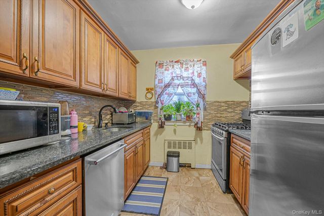 68-04 150th Street 441B, Flushing, NY 11367