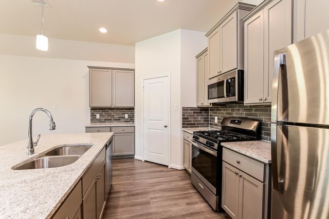 17686 Cedar Crest Drive, Conroe, TX 77306