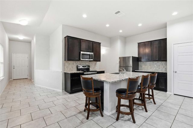 107 Saranac DR, Elgin, TX 78621