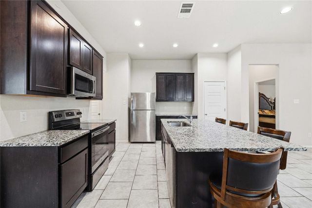 107 Saranac DR, Elgin, TX 78621