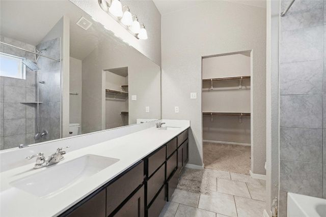 107 Saranac DR, Elgin, TX 78621