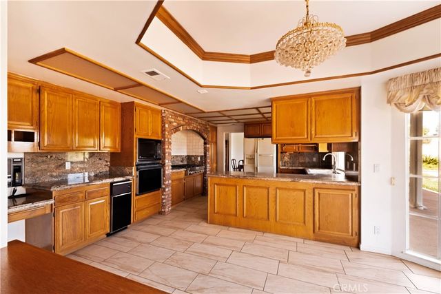 18134 Sandringham Court, Porter Ranch, CA 91326