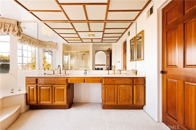 18134 Sandringham Court, Porter Ranch, CA 91326