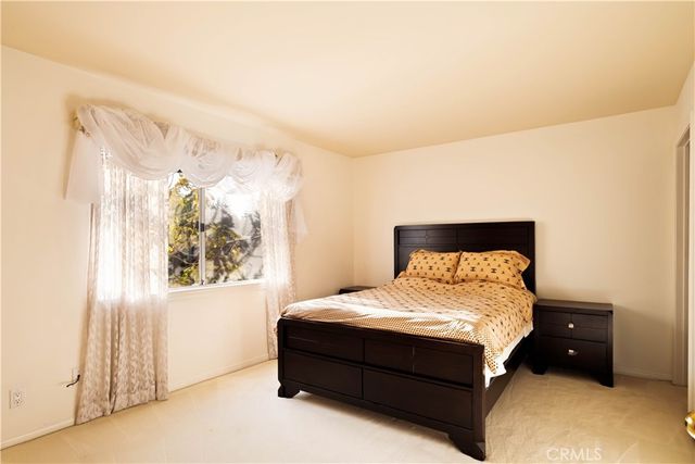 18134 Sandringham Court, Porter Ranch, CA 91326