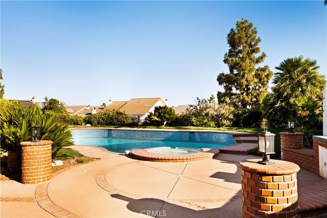 18134 Sandringham Court, Porter Ranch, CA 91326