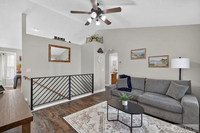 4543 Hershey Loop, Chubbuck, ID 83202