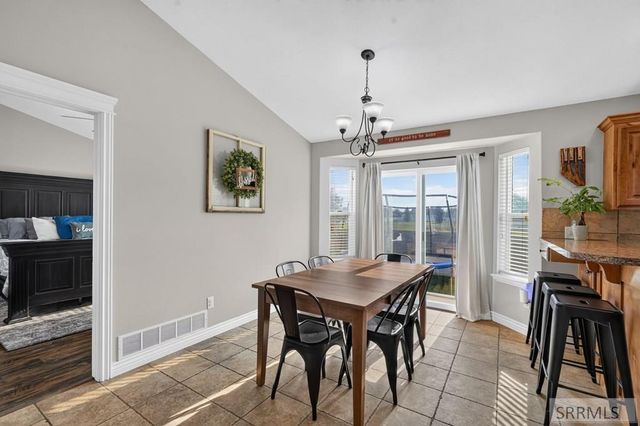 4543 Hershey Loop, Chubbuck, ID 83202