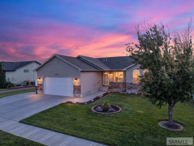 4543 Hershey Loop, Chubbuck, ID 83202