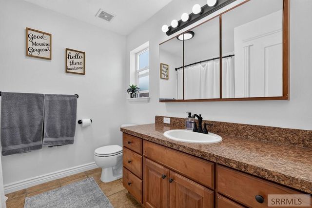 4543 Hershey Loop, Chubbuck, ID 83202