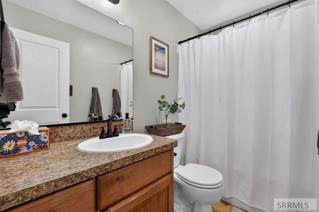 4543 Hershey Loop, Chubbuck, ID 83202