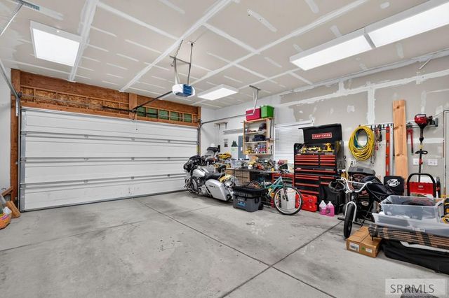 4543 Hershey Loop, Chubbuck, ID 83202