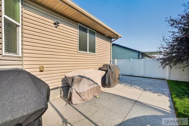 4543 Hershey Loop, Chubbuck, ID 83202