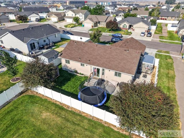 4543 Hershey Loop, Chubbuck, ID 83202