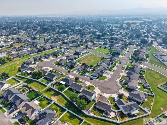 4543 Hershey Loop, Chubbuck, ID 83202