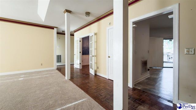 708 Yorkshire Court, Florence, SC 29505