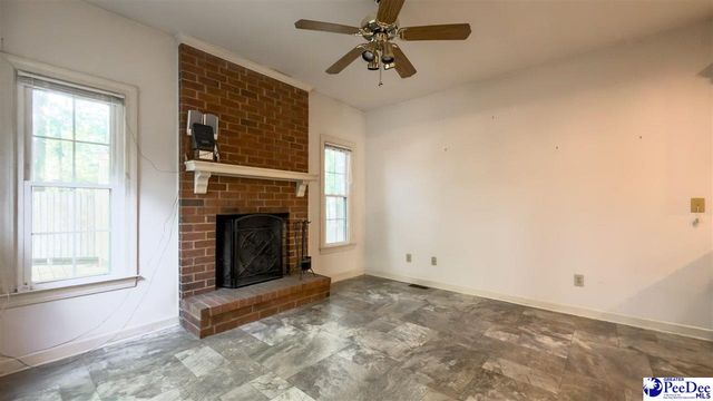 708 Yorkshire Court, Florence, SC 29505