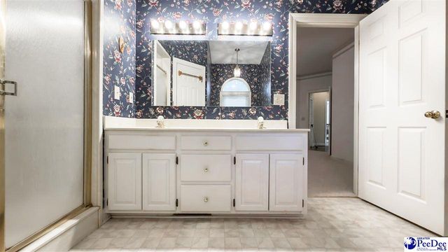 708 Yorkshire Court, Florence, SC 29505