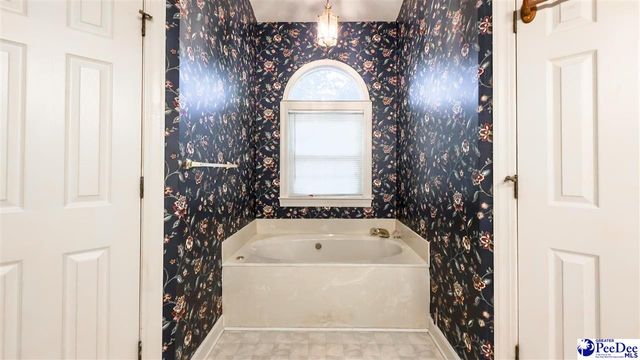 708 Yorkshire Court, Florence, SC 29505
