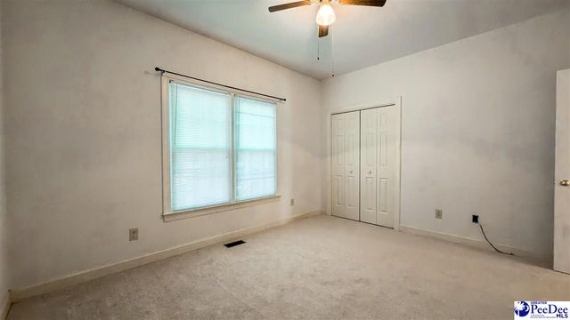 708 Yorkshire Court, Florence, SC 29505