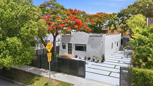 2239 SW 10TH Street, Miami, FL 33135