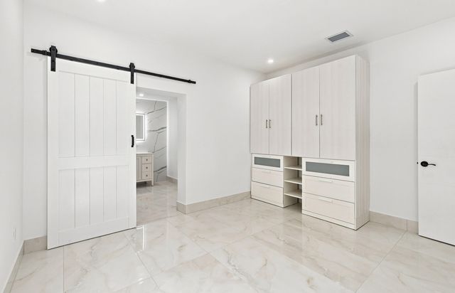 2239 SW 10TH Street, Miami, FL 33135