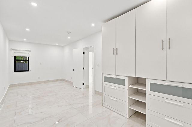2239 SW 10TH Street, Miami, FL 33135