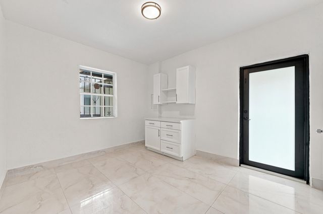 2239 SW 10TH Street, Miami, FL 33135
