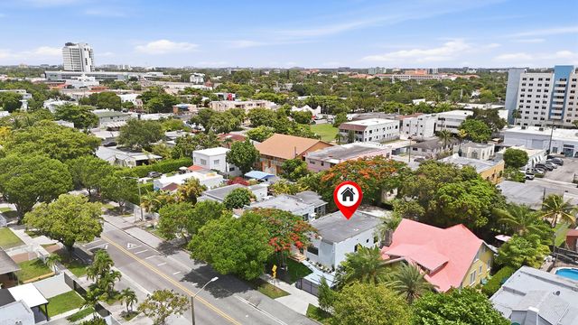 2239 SW 10TH Street, Miami, FL 33135