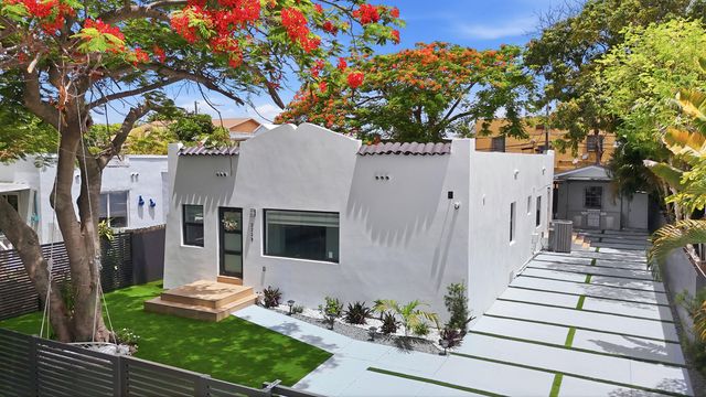 2239 SW 10TH Street, Miami, FL 33135
