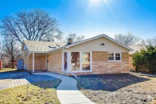 9043 Kenton Avenue, Skokie, IL 60076