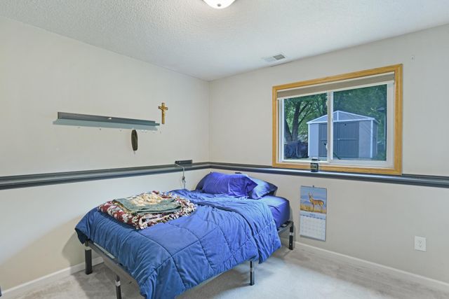 1239 Ruby Lane, Shakopee, MN 55379