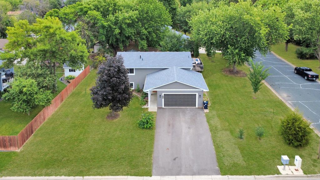 1239 Ruby Lane, Shakopee, MN 55379 — photo 2