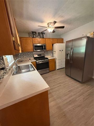 110 Balouse Gilley Drive, Carrollton, GA 30116