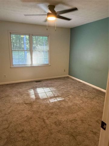 110 Balouse Gilley Drive, Carrollton, GA 30116